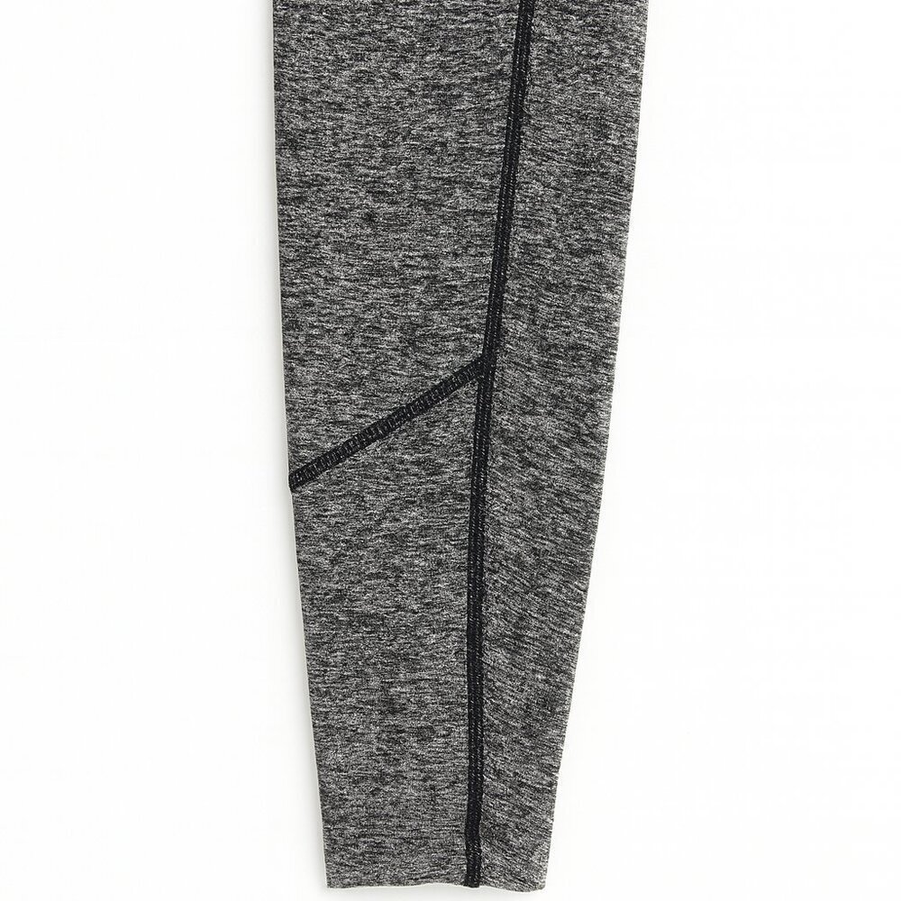 Lululemon Top - Picture 7 of 9
